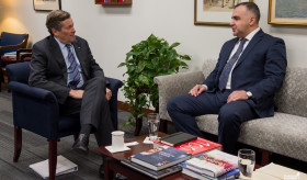 Դեսպան Մարտիրոսյանի հանդիպումը Տորոնտոյի քաղաքապետի հետ