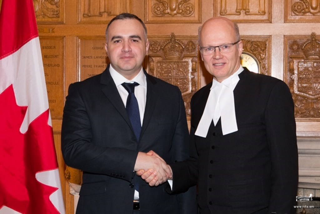 Դեսպան Մարտիրոսյանի հանդիպումը Կանադայի Ներկայացուցիչների պալատի նախագահի հետ