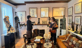 Դեսպան Հարությունյանի այցը կանադահայ հայտնի քանդակագործ, նկարիչ Արտո Չաքմաքչյանի տուն