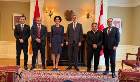 Ambassador Harutyunyan welcomed members of the delegation, led by Armenia’s Deputy Minister of Territorial Administration and Infrastructure